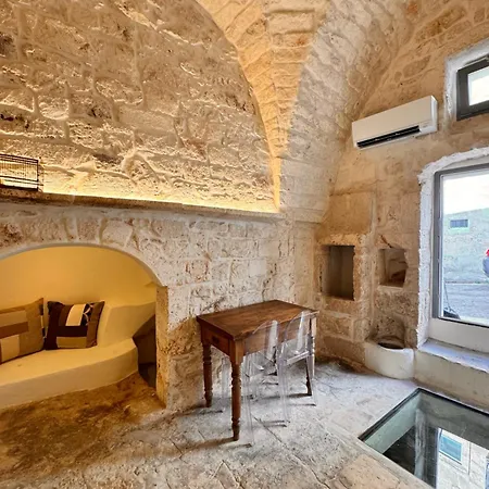 Дом отдыха White Остуни